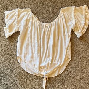 Umgee Cream Ruffled Blouse